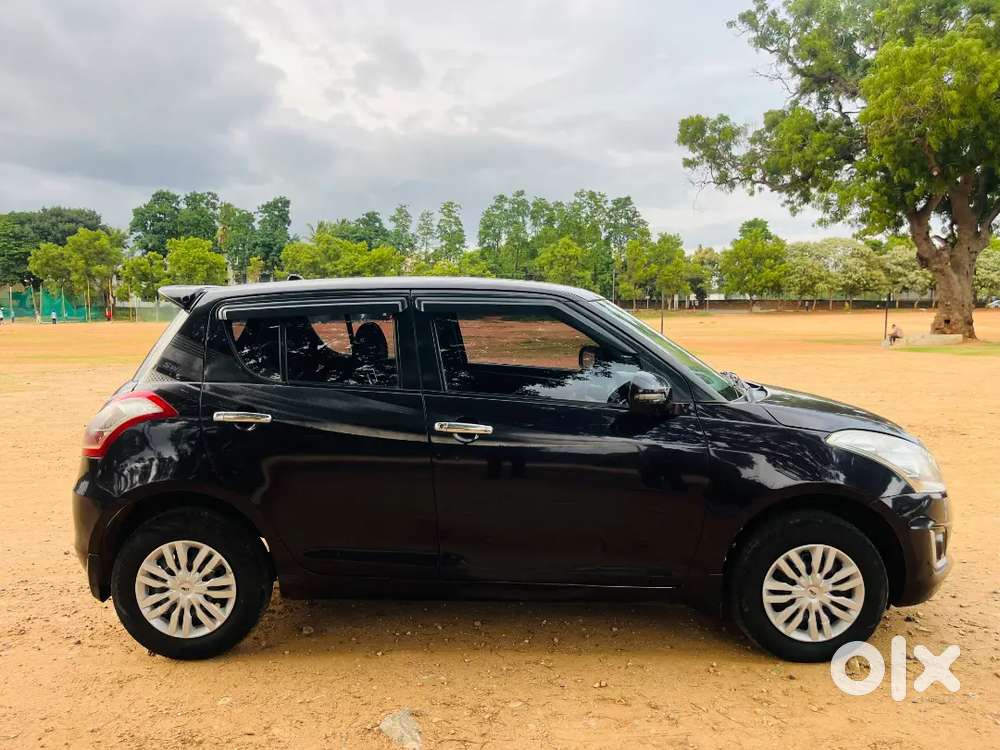 Maruti Swift 1.2 Vxi 2015