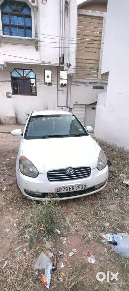 Veran Crdi Sx 2007 Manual Diesel Tank