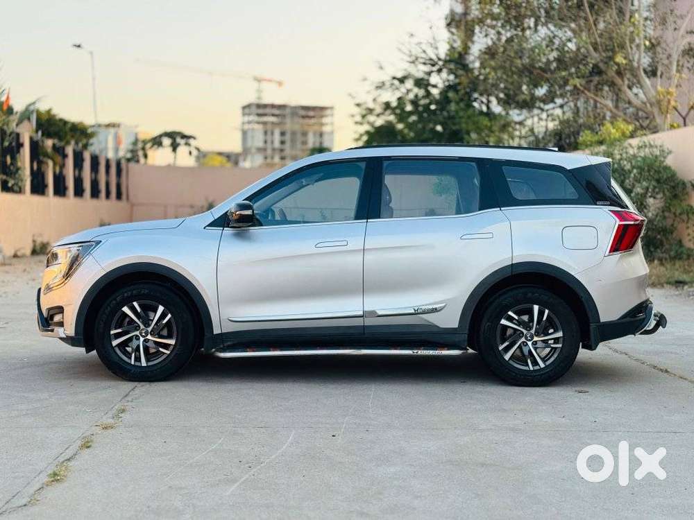 Mahindra Xuv700 Ax 3 Diesel Mt 5 Str (e), 2022, Diesel