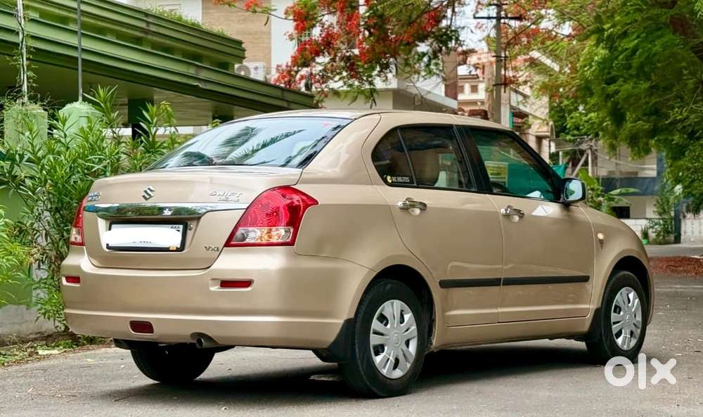 Maruti Suzuki Swift Dzire 1.3 Vxi, 2011, Petrol