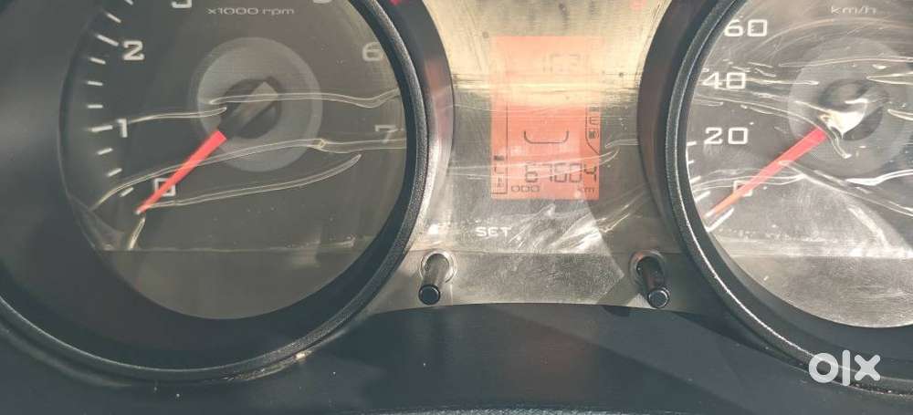 Mahindra Tuv 300 T6 Plus, 2016, Diesel