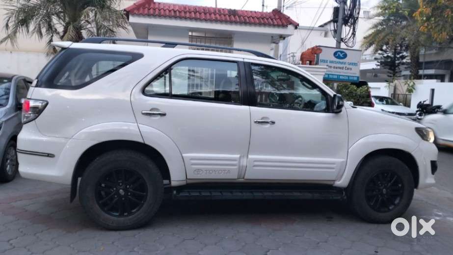 Toyota Fortuner 3.0 4x4 Manual, 2013, Diesel