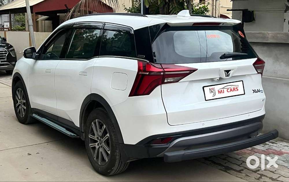 Mahindra Xuv700 2.2 Ax 7 Diesel At Str, 2025, Diesel