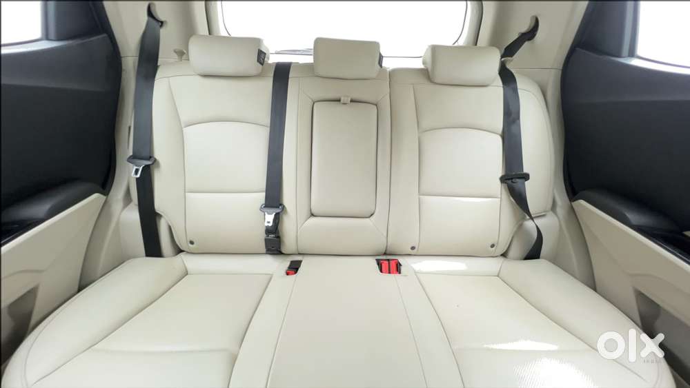 Mahindra Xuv300 W8 Option, 2020, Petrol