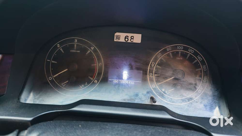 Toyota Innova Crysta 2.4 G Mt, 2017, Diesel