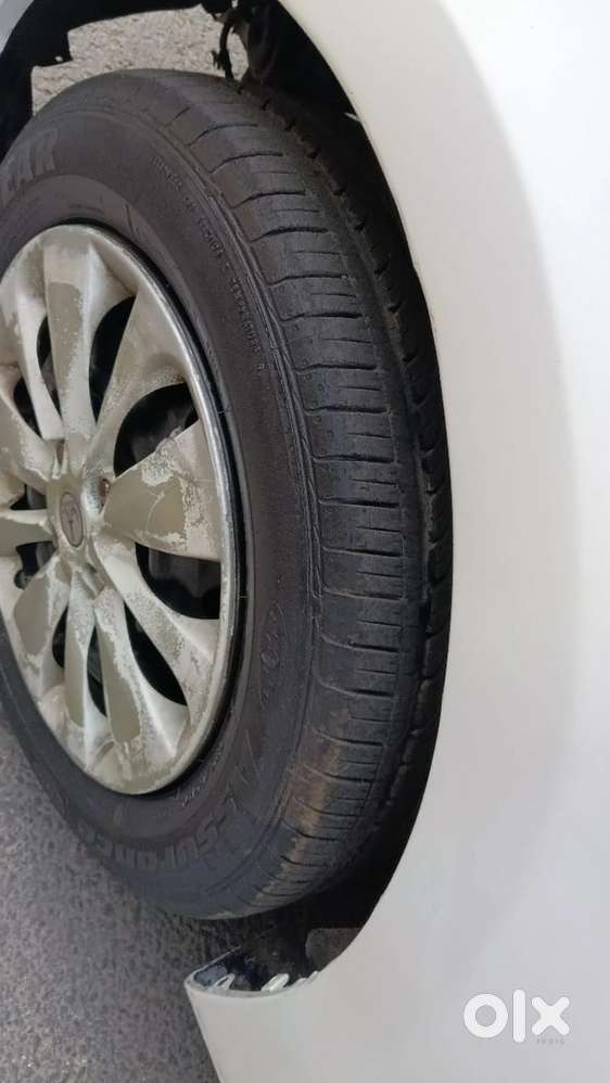 Hyundai Verna Petrol 2013