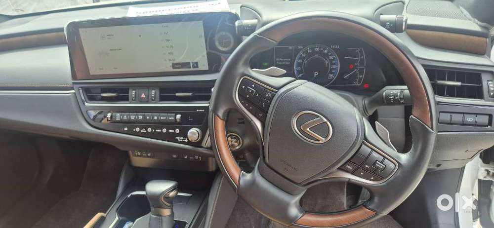 Lexus Es 300h, 2024, Petrol