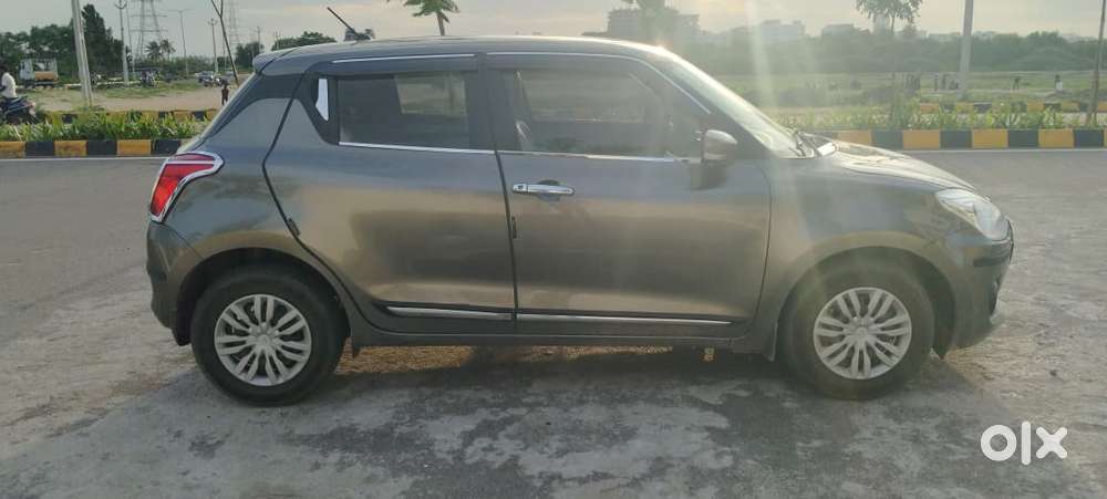 Maruti Suzuki Swift 1.2 Vxi (o), 2023, Petrol