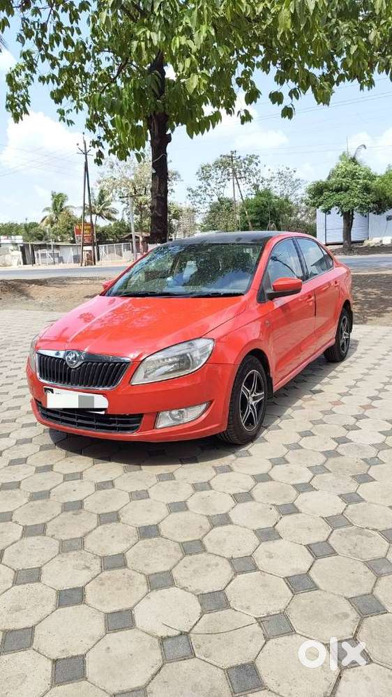 Skoda Rapid 2013-2016 1.5 Tdi At Ambition With Alloy Wheel, 2015, Di..