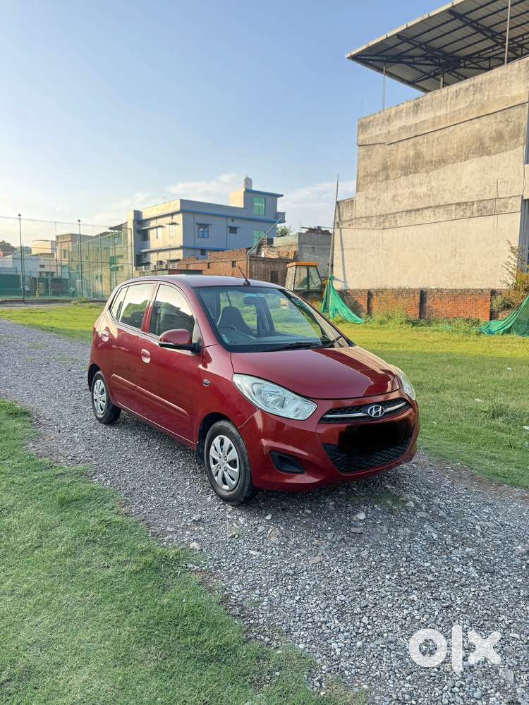 Hyundai I10 Sportz At, 2013, Petrol