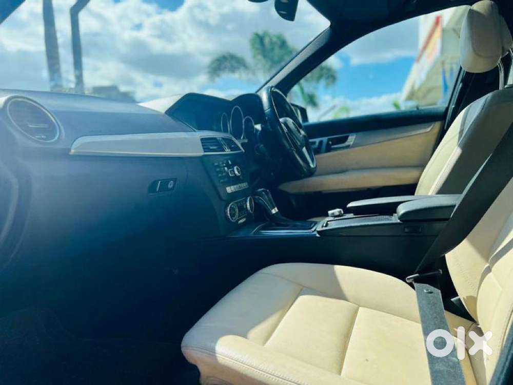 Mercedes-benz C-class 2013 Diesel 72000 Km Driven