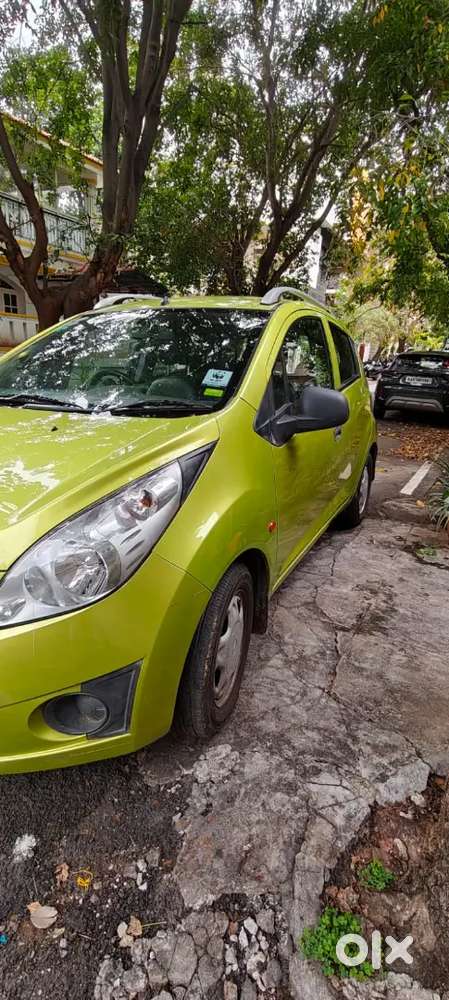 Chevrolet Beat LS 2011 Petrol