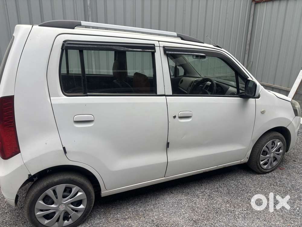 Maruti Suzuki Wagon R Vxi Opt 1.2, 2017, Petrol