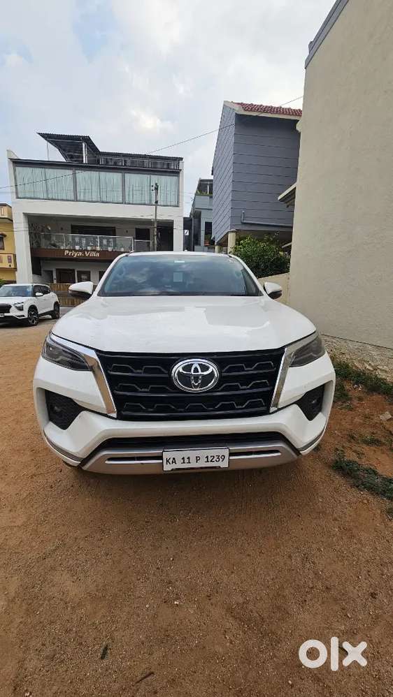 Fortuner 4×4 Sigma Top End