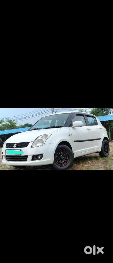 Maruti Suzuki Swift 2009 Petrol 60000 Km Driven