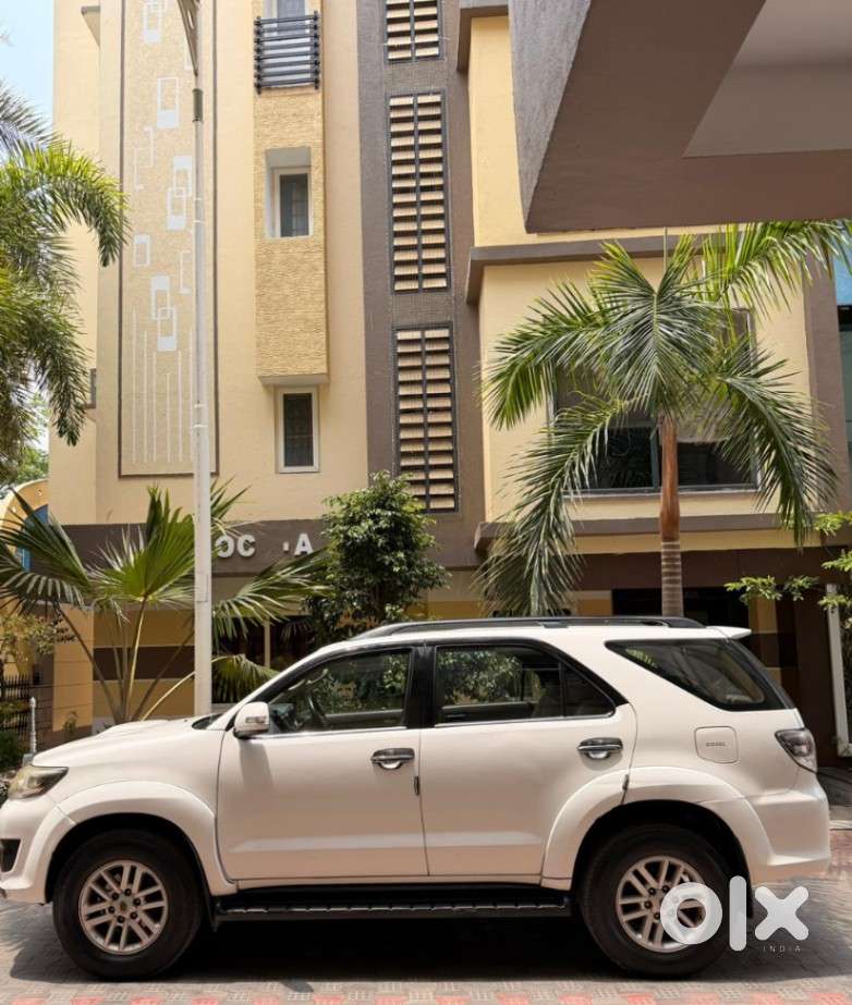 Toyota Fortuner, 2013, Diesel