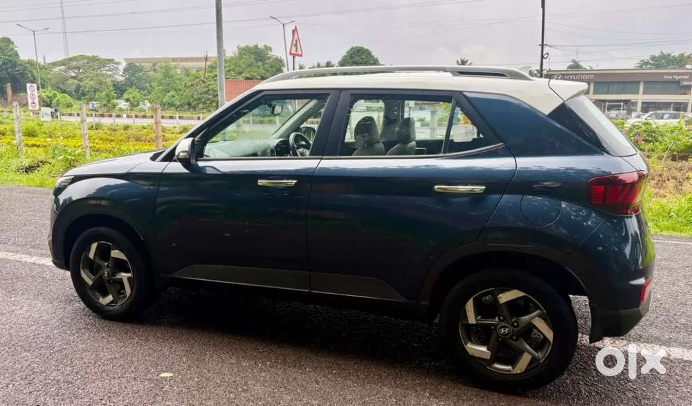 Hyundai Venue 1.0 Sx (o) Turbo Dct, 2021, Petrol
