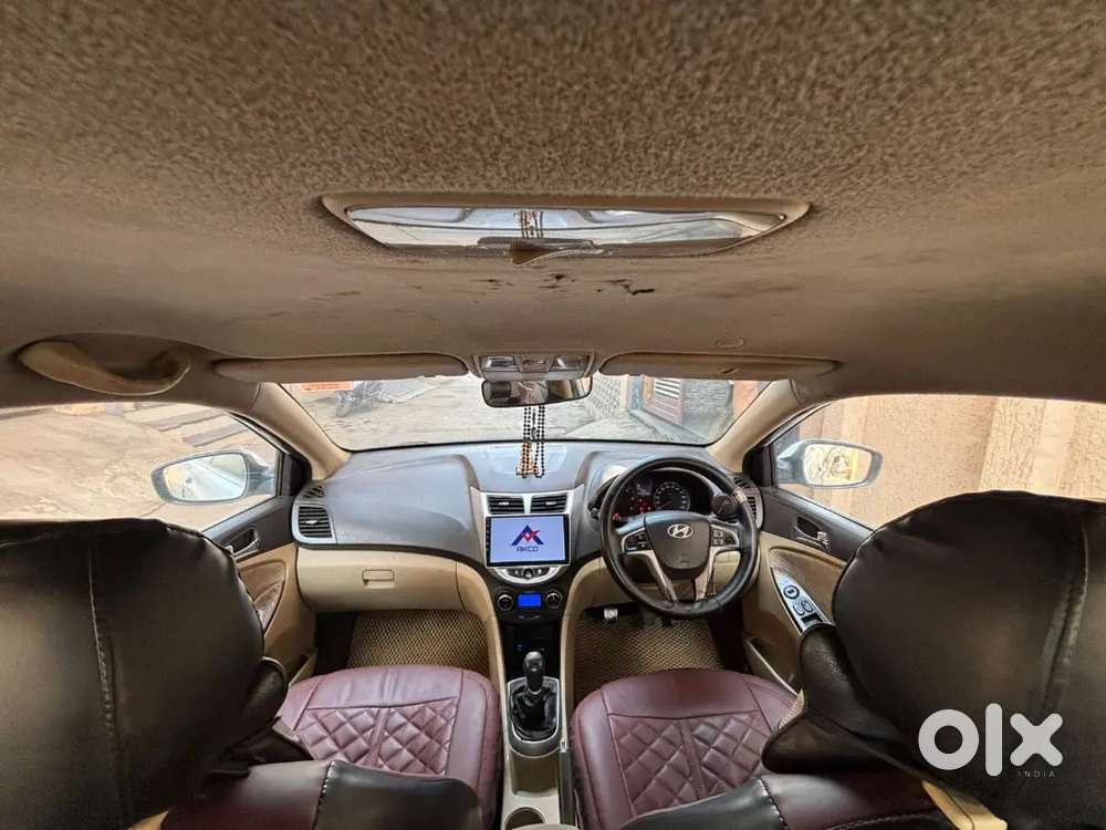 Hyundai Fluidic Verna 2011