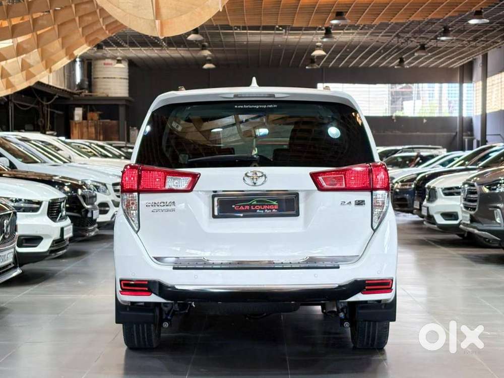 Toyota Innova Crysta 2.4 Z 7 Str, 2025, Diesel
