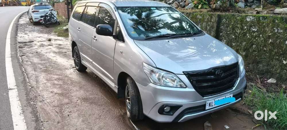 Toyota Innova G4 Diesel 2016 Registration 2015 Model