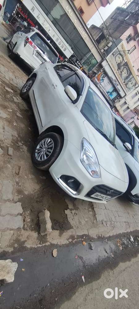 Maruti Suzuki Dzire 1.2 Vxi, 2023, Petrol