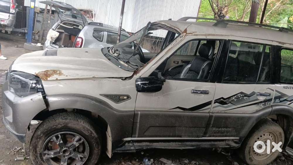 Mahindra Scorpio 2017 Diesel Well Maintained