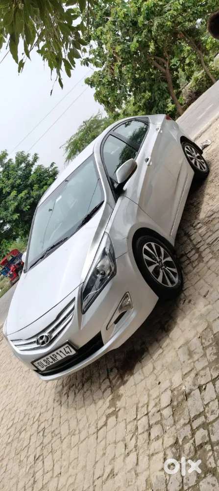 Hyundai Verna 2016
