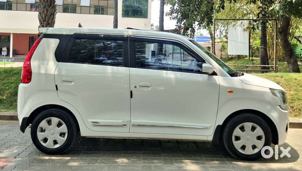 Maruti Suzuki Wagon R Zxi, 2024, Cng & Hybrids