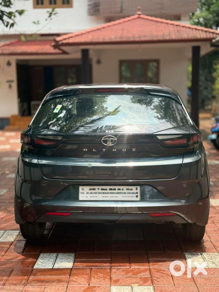 Tata Altroz 2021 Petrol 28000 Km Driven