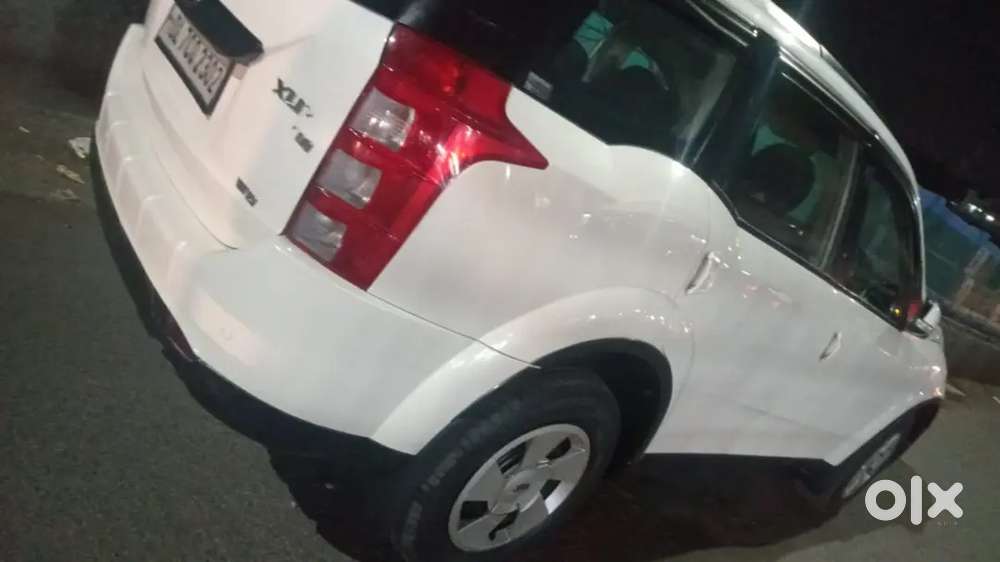 Mahindra Xuv500 2018 Diesel 45000 Km Driven