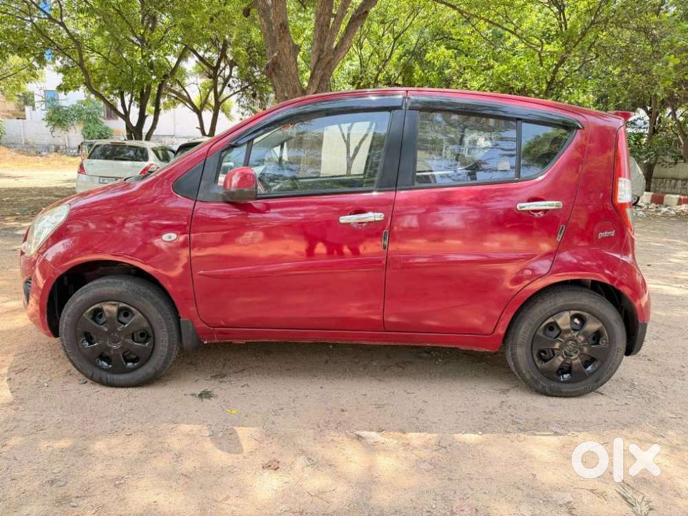 Maruti Suzuki Ritz Vxi, 2013, Petrol