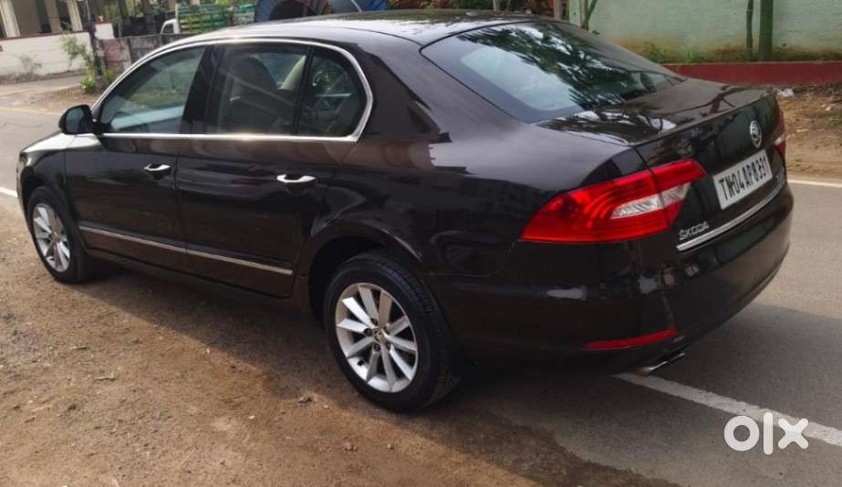 Skoda Superb 1.8 Elegance Tsi At, 2015, Petrol