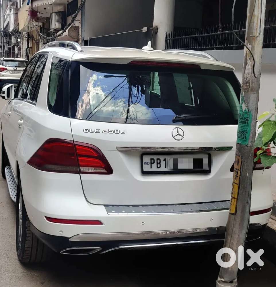 Mercedes-benz Gle 300d 4matic 2016