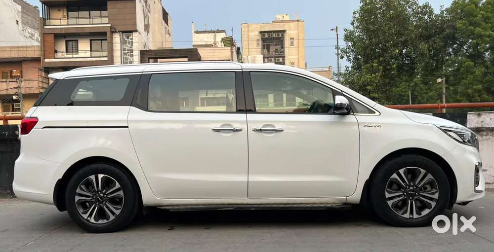 Kia Carnival, 2023, Diesel
