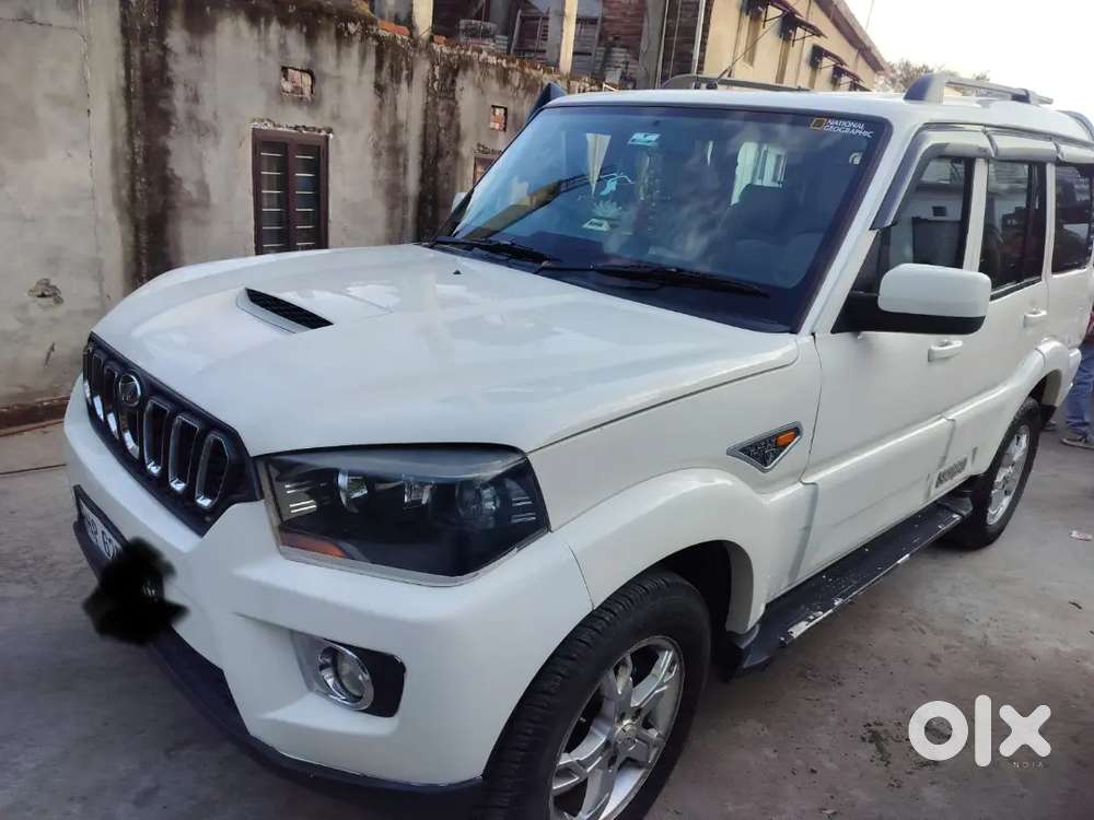 Mahindra Scorpio 2016 Diesel 80000 Km Driven