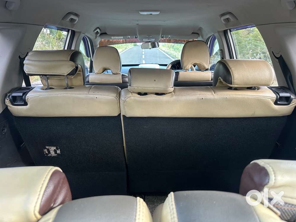 Mahindra Xuv500 W5, 2018