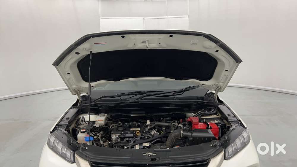 Maruti Suzuki Grand Vitara 1.5 Alpha Plus Intelligent Hybrid Ecvt, 2..
