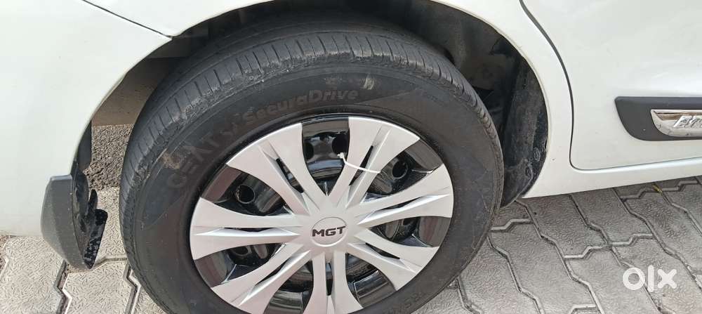 Maruti Suzuki Ertiga 1.5 Vxi, 2021, Petrol
