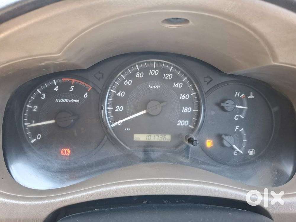 Toyota Innova 2.5 G (diesel) 8 Seater, 2015, Diesel