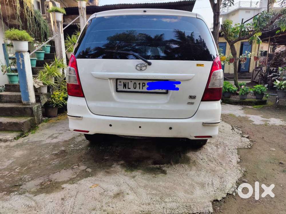 Toyota Innova 2013