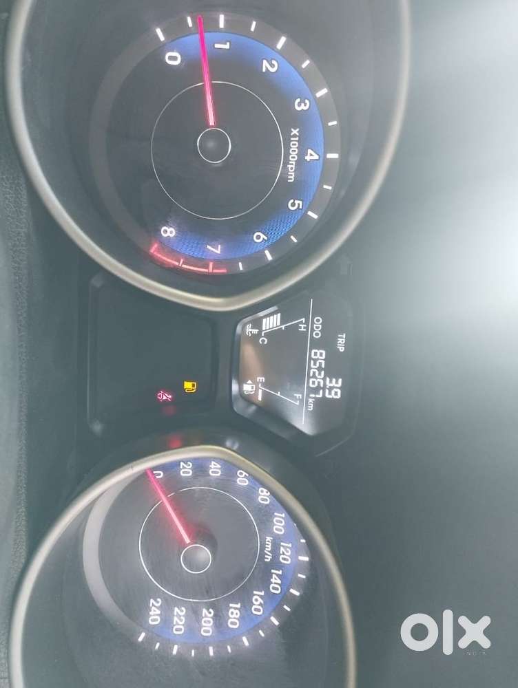 Hyundai Elantra 1.8 Sx Mt, 2015, Petrol