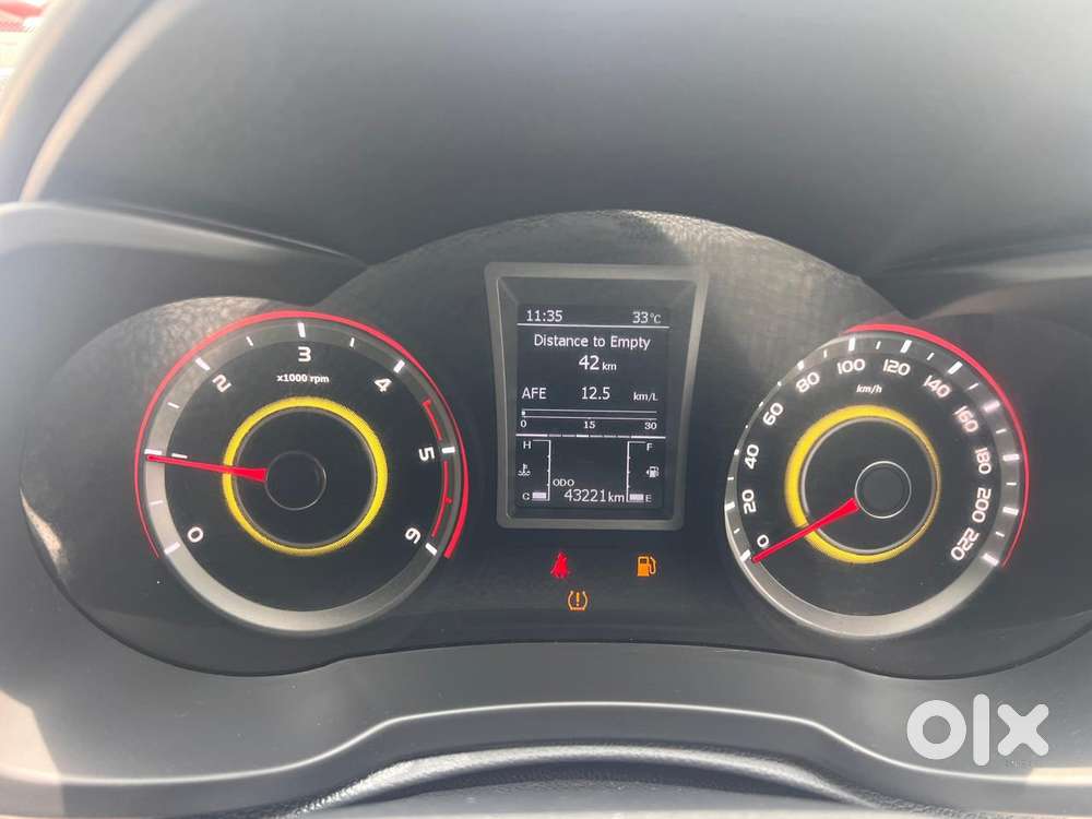 Mahindra Xuv300 W8 Option Diesel, 2019, Diesel