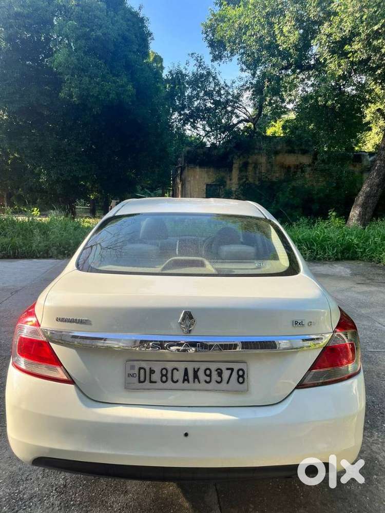 Renault Scala Rxl Petrol, 2015, Petrol