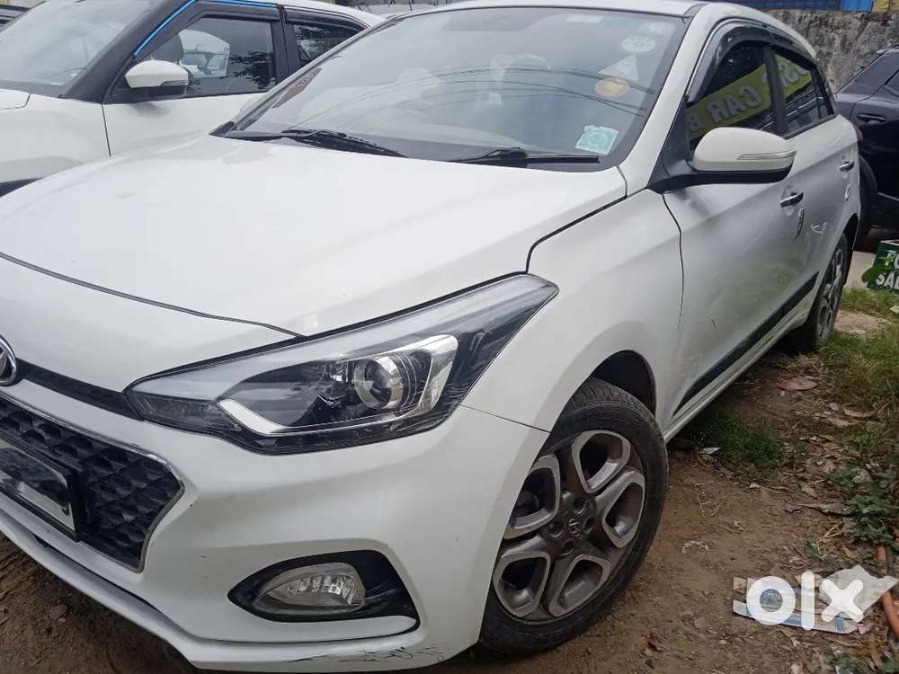 Hyundai I20 2018 Petrol 150000 Km Driven