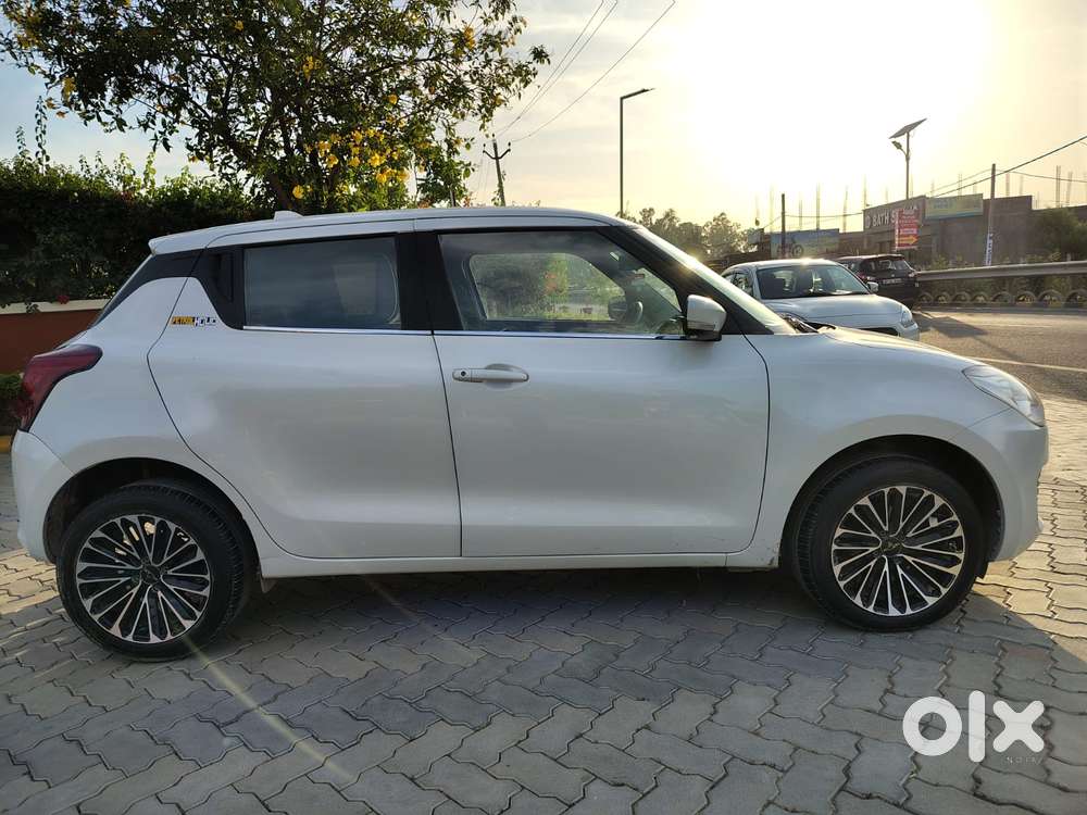Maruti Suzuki Swift Vxi Optional, 2023, Petrol