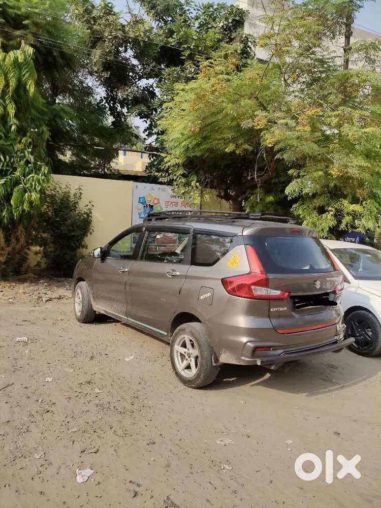 Maruti Suzuki Ertiga Vxi Cng 2022
