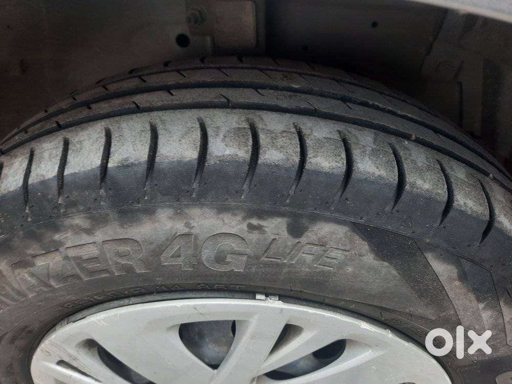 Maruti Suzuki Dzire 1.2 Vxi, 2014, Petrol
