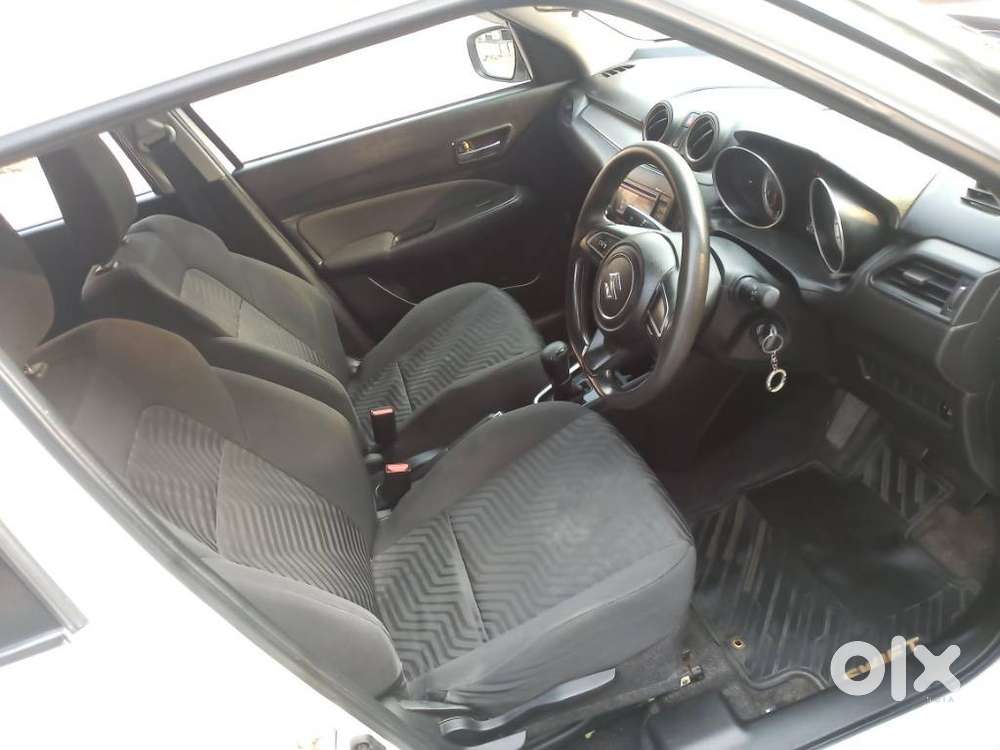 Maruti Suzuki Swift Amt Vxi, 2019, Petrol