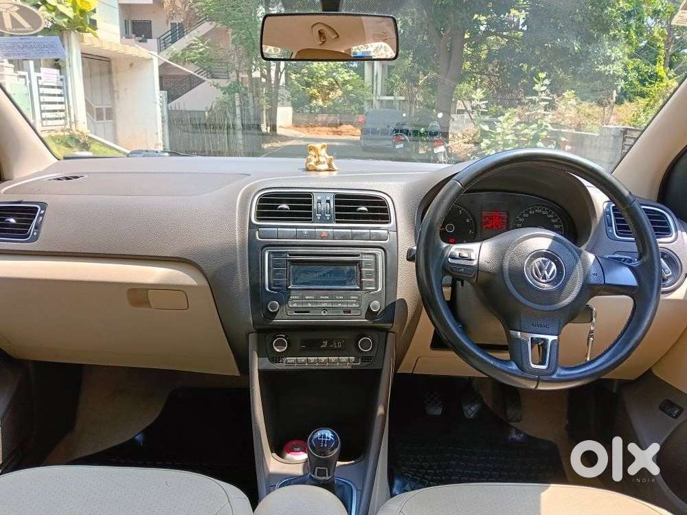 Volkswagen Vento 2010-2013 Petrol Highline, 2013, Petrol