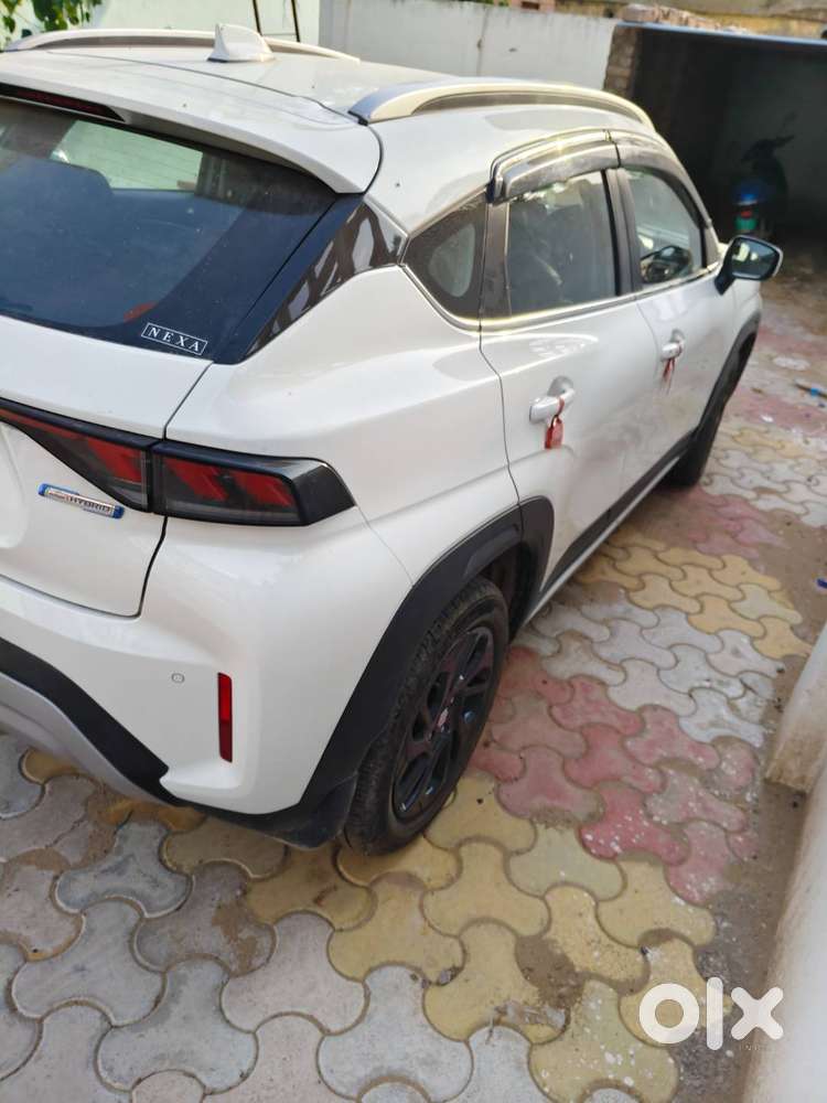 Nexa Zeta Petrol Hibrid